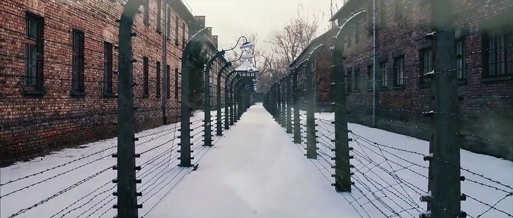 Huntress - Die Nazi-Jägerin Trailer OV