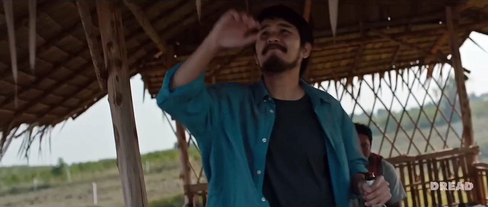 The Lake Trailer OmeU