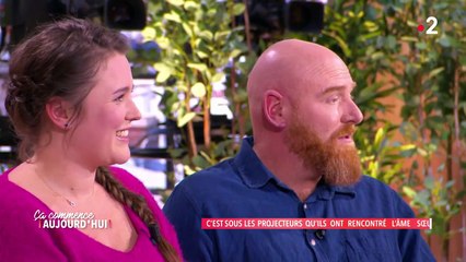 Jérôme et Lucile de "L'amour est dans le pré" sur le platrau de "Ca commence aujourd'hui", sur France 2
