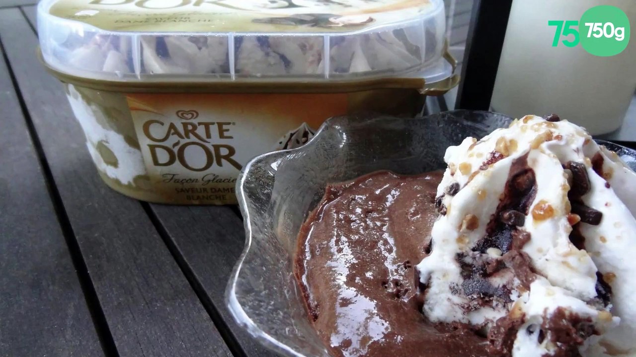 Mousse au chocolat au cœur crème glacée Carte d'Or® façon glacier saveur dame blanche
