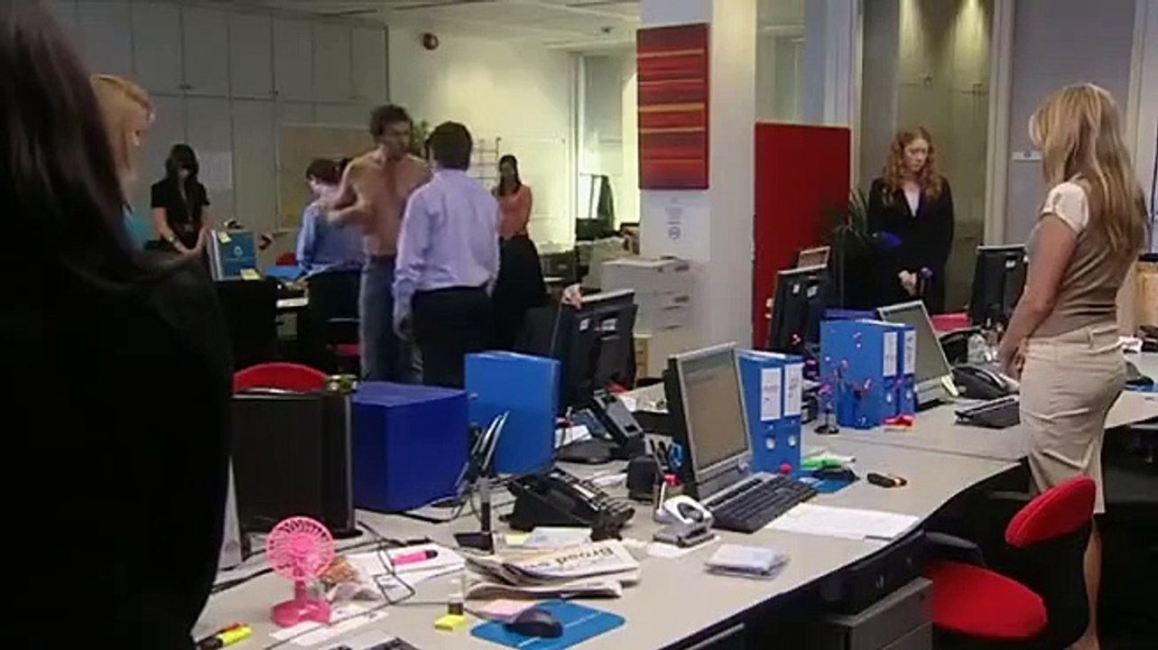 The IT Crowd - Se3 - Ep03 - Tramps Like Us HD Watch