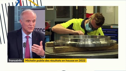 "Sur deux ans, nous avons été obligés d'augmenter le prix de nos pneus huit fois pour répercuter la hausse des coûts de fabrication" : le patron de Michelin, Florent Menegaux