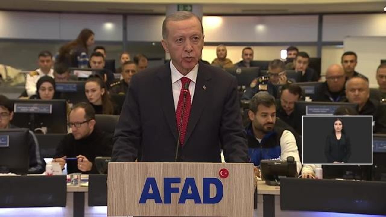 Erdoğan: Hasar Tespiti Biten Her Yerde Derhal İnşaat Çalışmalarına Geçeceğiz. Mart Başı İtibariyle 30 Bin Konutun İnşasına Hemen Başlıyoruz