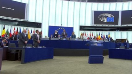 La Eurocámara homenajea a Gil-Robles con un minuto de silencio por su muerte
