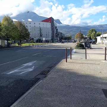 La Ville d'Échirolles Centre Ville 2022 #France (8)