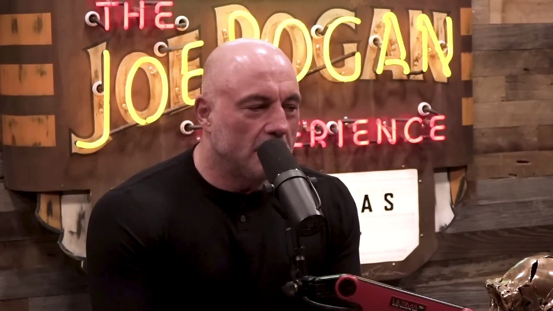 ⁣Joe Rogan & Jordan Peterson- -THIS Is What Woman WANT!-