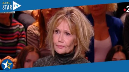 “Il faut absolument en parler” : Clémentine Célarié se livre sur son combat contre le cancer et le t