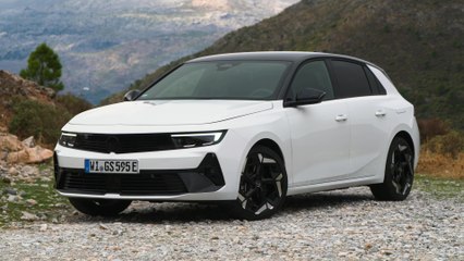 New Opel Astra GSe Exterior Design