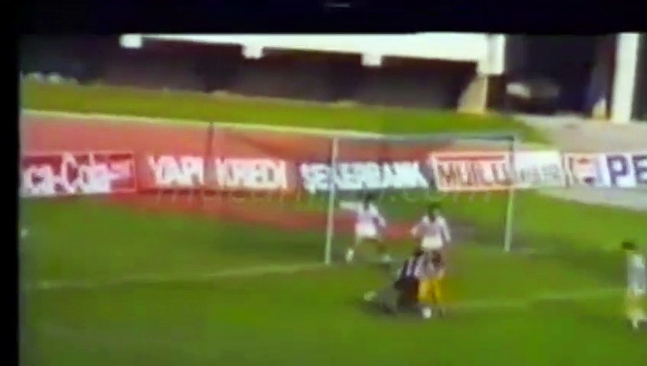 Altay 1-1 Beşiktaş 12.12.1987 - 1987-1988 Turkish 1st League Matchday 16