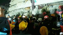 Hatay'da Yabancı Uyruklu Karı Koca, Depremden 209 Saat Sonra Enkazdan Sağ Olarak Çıkarıldı