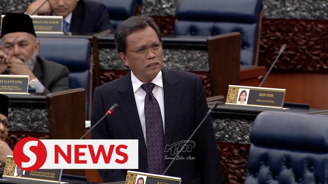 Shafie claims three ex-reps allegedly offered money to quit Warisan