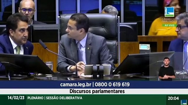 Beto Preto faz 1º discurso na câmara dos deputados; assista