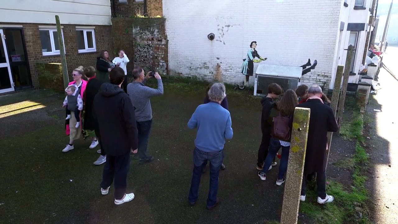 Neues Banksy-Kunstwerk an Wand in Großbritannien aufgetaucht