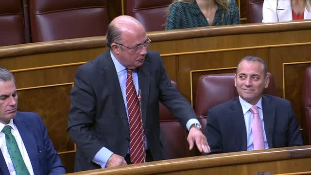 Montero sobre la ley del Sí es Sí: Tenemos que alcanzar un acuerdo antes de que ese debate llegue a este Pleno