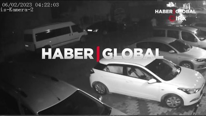 Ne var ne yok beşik gibi salladı! Osmaniye’de deprem anı kameralara yansıdı