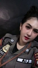 Scurity ini cantiknya kelewatan bikin pria klepek klepek