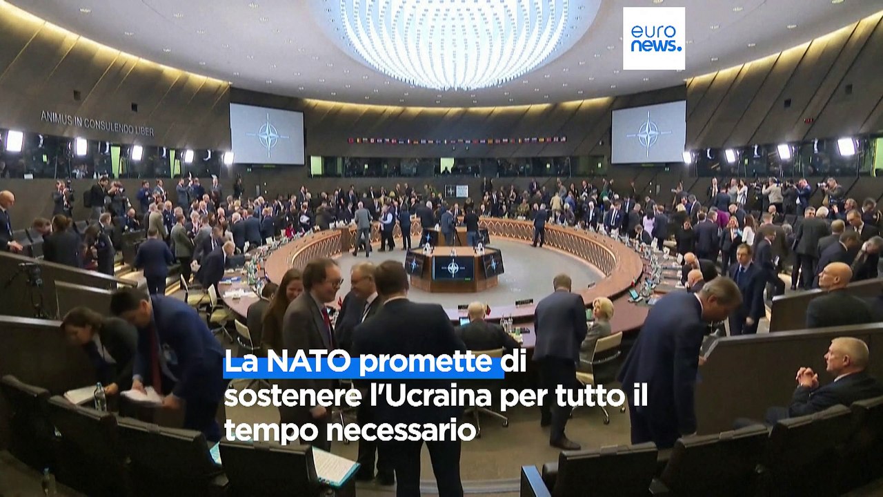 Stoltenberg: "Il nostro sostegno all'Ucraina continuerà per tutto il tempo necessario"