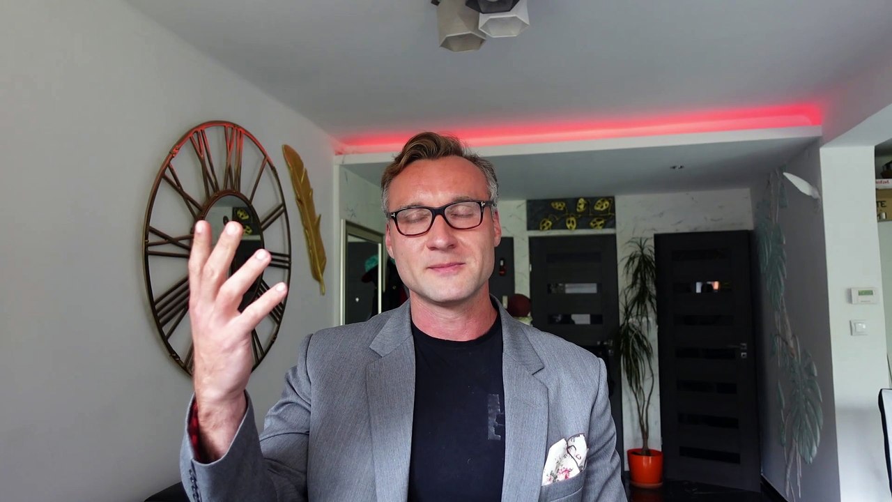 Co to jest blog internetowy, definicja. Zobacz jak wyglądał pierwszy weblog na świecie! (historia blogowania + ZDJĘCIA)