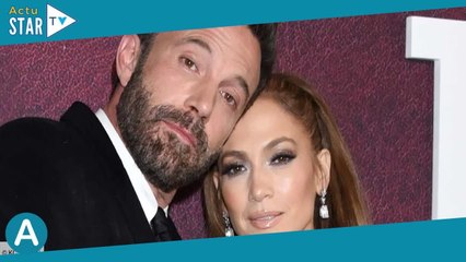 Jennifer Lopez et Ben Affleck dévoilent leur tatouage pour leur première Saint-Valentin en tant qu'é