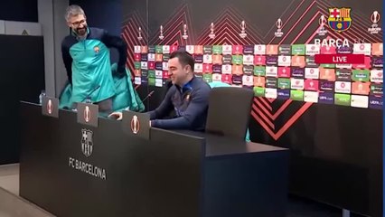 BARCELONA VS. MANCHESTER | Rueda de prensa de XAVI | AS
