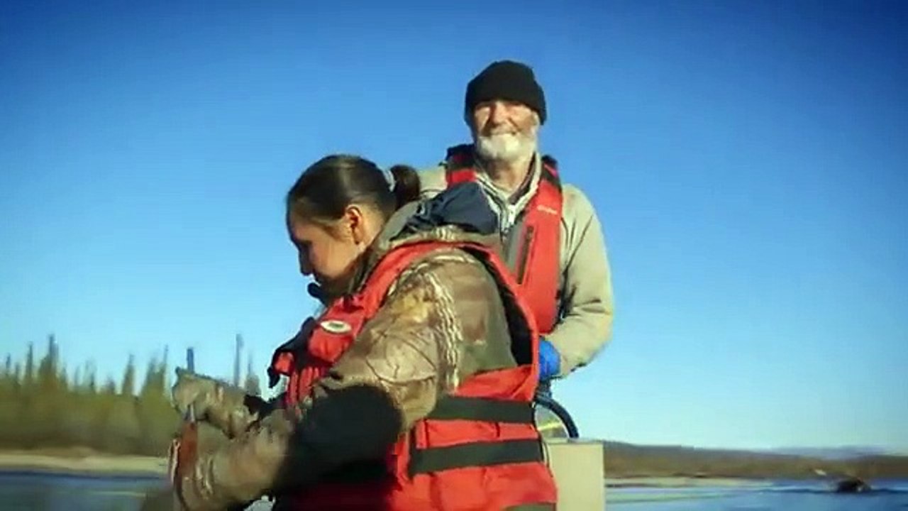 The Last Alaskans - Se4 - Ep05 - The Hunter is Hunted HD Watch