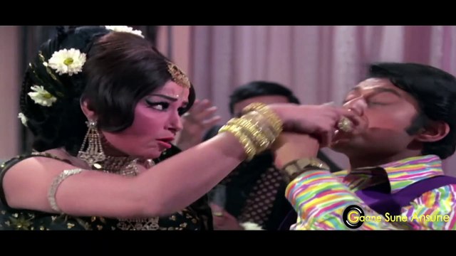 Gora Rang Mera / Asha Bhosle, Usha Mangeshkar/ Aankhon Aankhon Mein 1972 Songs