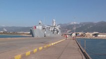 سفينة حربية تركية تتحول إلى مستشفى لعلاج مصابي الزلزال
