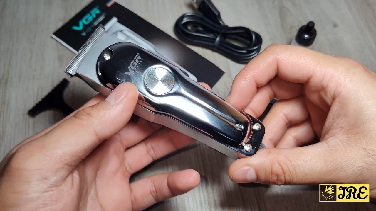 VGR V071 Cordless Hair Beard Trimmer (Review)