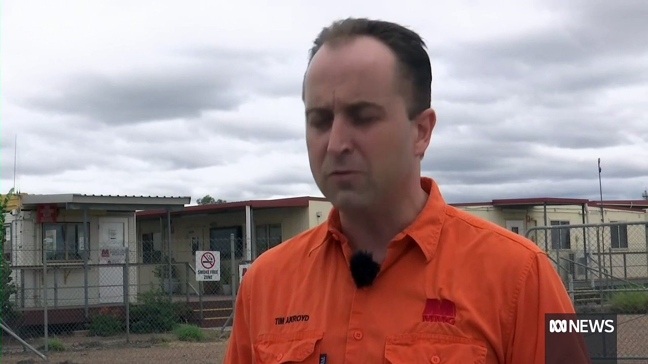 Two workers missing 125 metres underground in Qld
