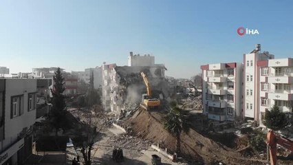 Havadan çekilen görüntüler Adıyaman'daki felaketin büyüklüğünü gözler önüne serdi