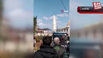 Adana'da hasarlı minareler yıkılıyor