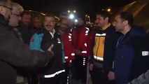 Ateş başındaki Bakan Fahrettin Koca'nın yanında kor patladı