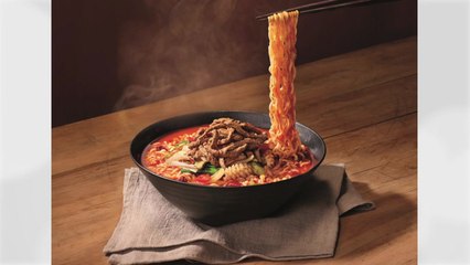 [기업] CU-백종원 합작 컵라면 1달 만에 100만 개 판매 / YTN