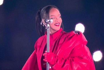 Rihanna enceinte : voici comment elle a réussi à cacher sa grossesse à tout le monde jusqu'à la dernière minute