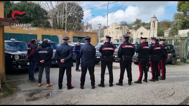 Sgominata una banda di ladri, avrebbero messo a segno 25 furti nel Palermitano