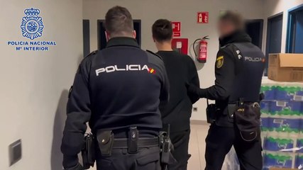 Detenido por cinco robos en comercios de Coslada mediante el «alcantarillazo»