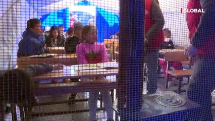 Çadırdan ilkokul, ortaokul ve lise açtılar