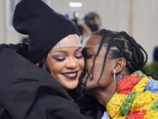 Rihanna und A$AP Rocky zeigen stolz ihren Sohn auf dem "Vogue"-Cover