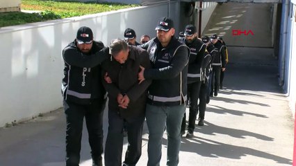 Yıkılan binalarla ilgili 5 kişi daha gözaltında