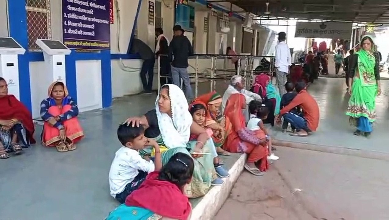 दो घंटे में ही परेशान हो गए मरीज, आज से अनिश्चितकालीन हड़ताल शुरू