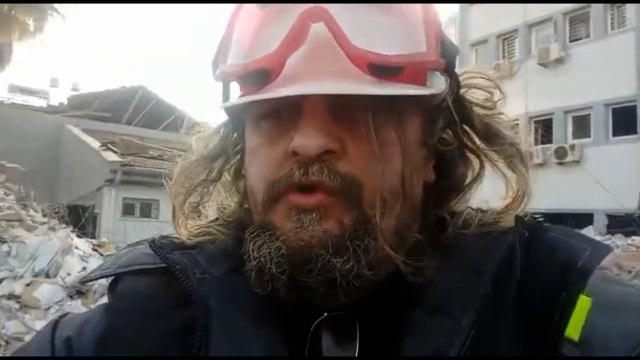 ‘Evraklar güvenli bir alana nakledilene kadar beklemeye devam edeceğim’