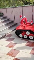 बिल्डिंग पर 90 मीटर की ऊंचाई तक आग बुझाएगा रोबोट