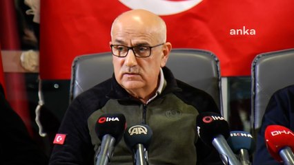 Bakan Kirişci açıklama yaparken deprem oldu