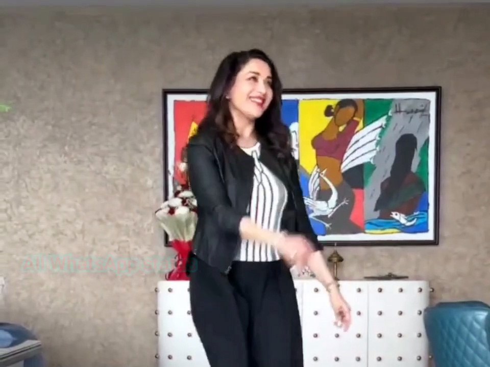 Evergreen Dancer & Actress  Madhuri Dixit grace & expressions