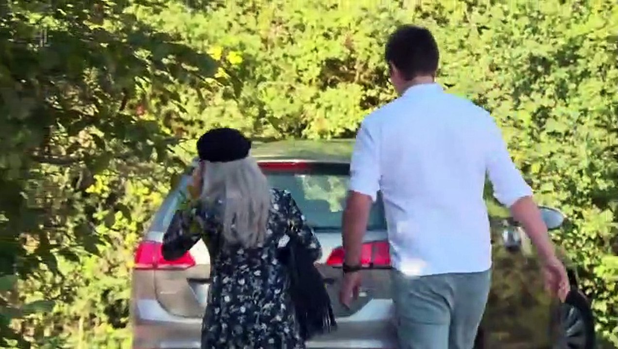 The Undateables - Se9 - Ep03 - Jordan, Paige $$ Sam HD Watch