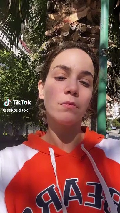 Ξέσπασε η Στικούδη για τις φήμες περί εγκυμοσύν...