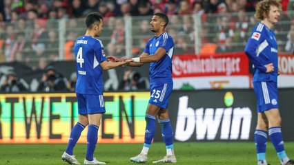 Yoshida erklärt die neue Defensivstabilität und lobt Nebenmann Jenz