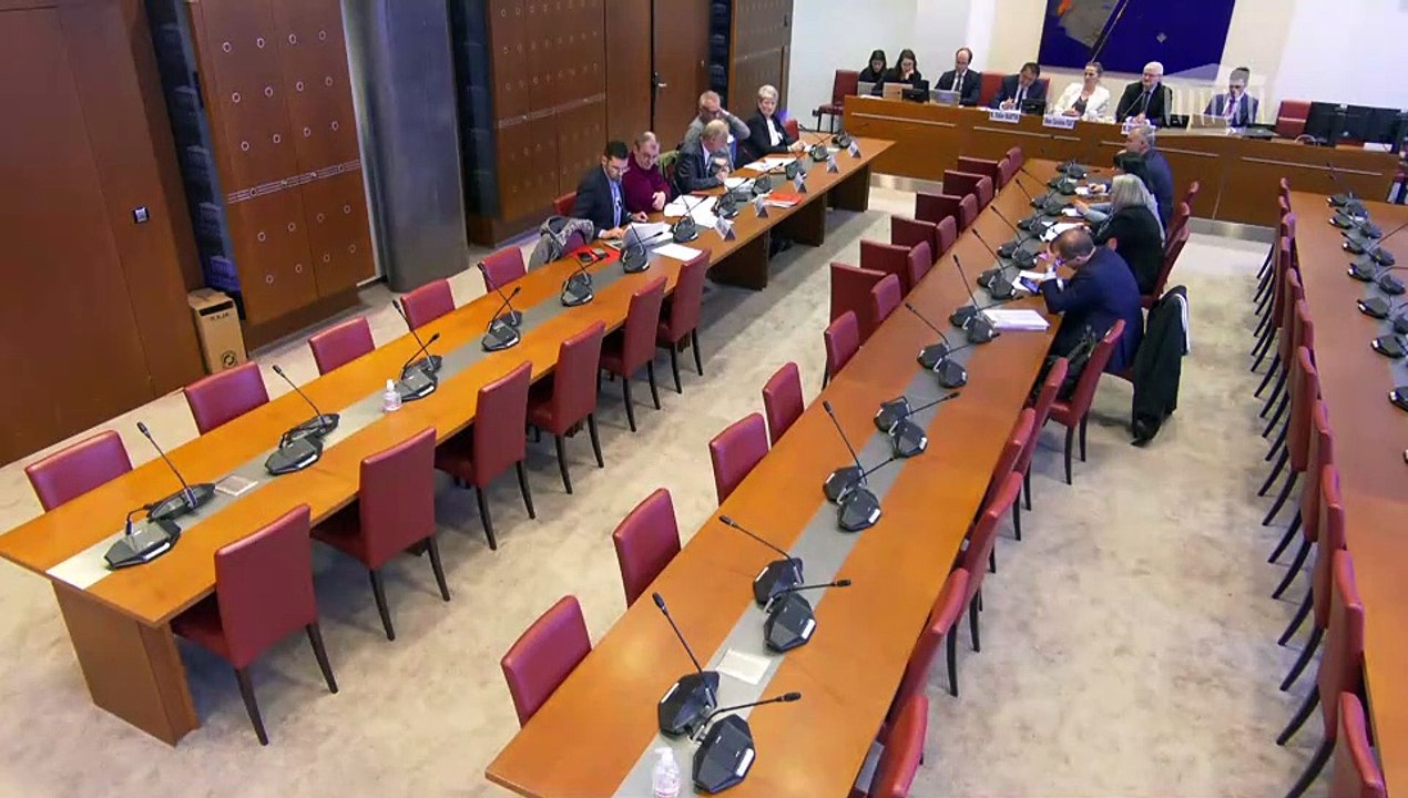 Nouveaux droits en faveur des malades et des personnes en fin de vie : Table ronde avec des représentants d’associations de bénévoles accompagnant des personnes en fin de vie - Jeudi 16 février 2023