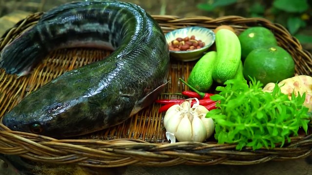 ​@arsprimitivecooking Survival In Jungle-Deep Fried Fish Recipe Eating with Chili Sauce So Yummy