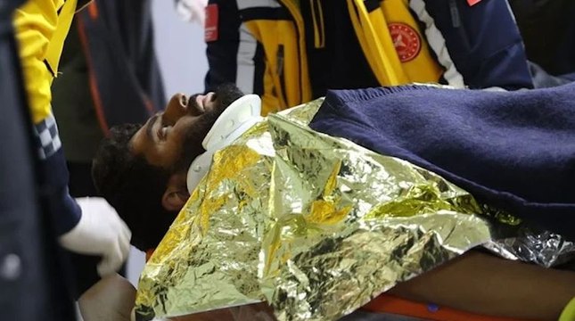 Hatay’da enkaz altında kalan iki kişi depremin 261. saatinde kurtarıldı